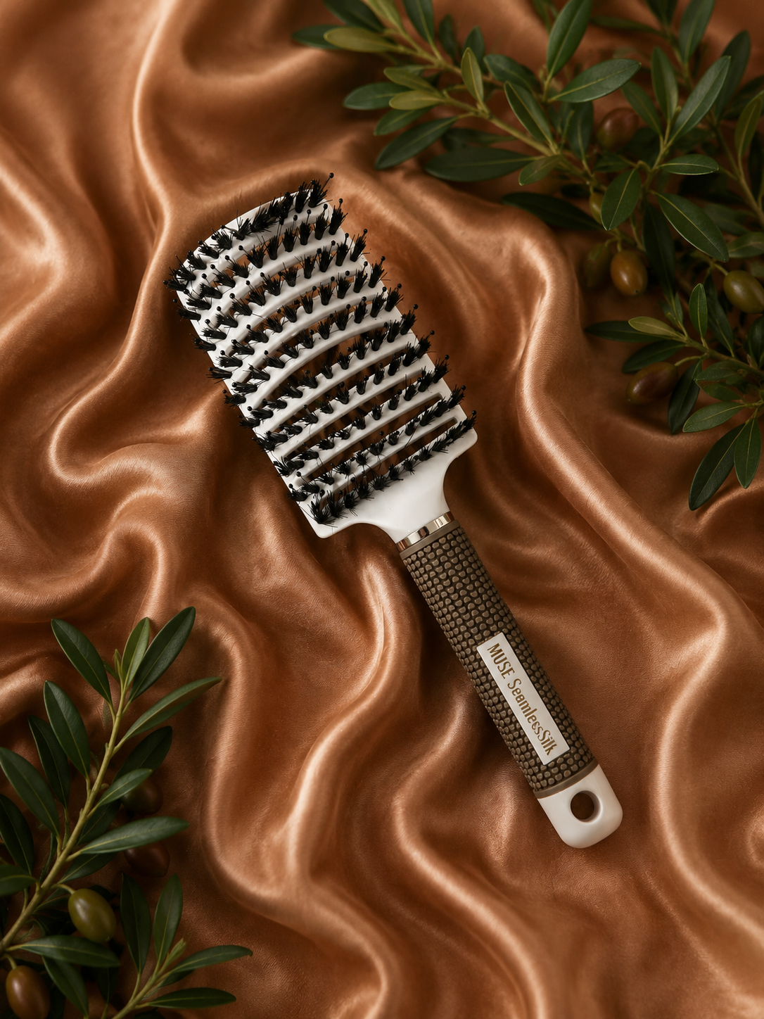 SeamlessSilk Duel Bristle Brush
